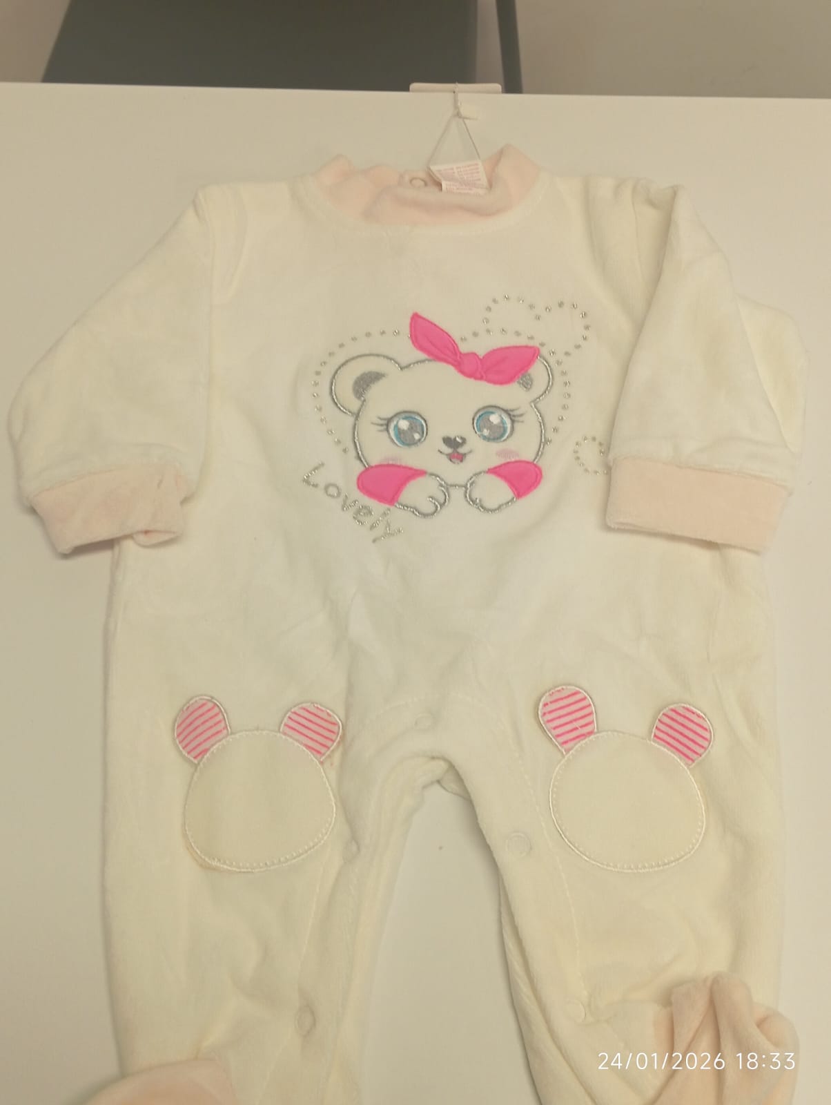 Tutina ciniglia neonata